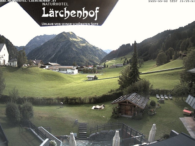 Archived image Webcam Laerchenhof Nature Hotel
