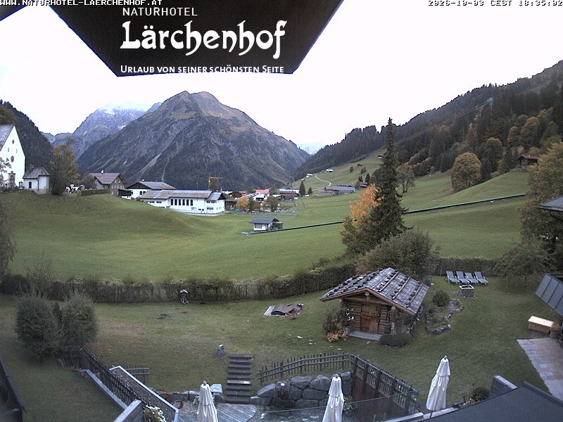 Archived image Webcam Laerchenhof Nature Hotel