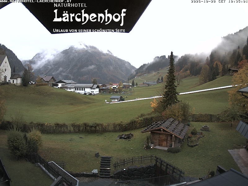 Archived image Webcam Laerchenhof Nature Hotel
