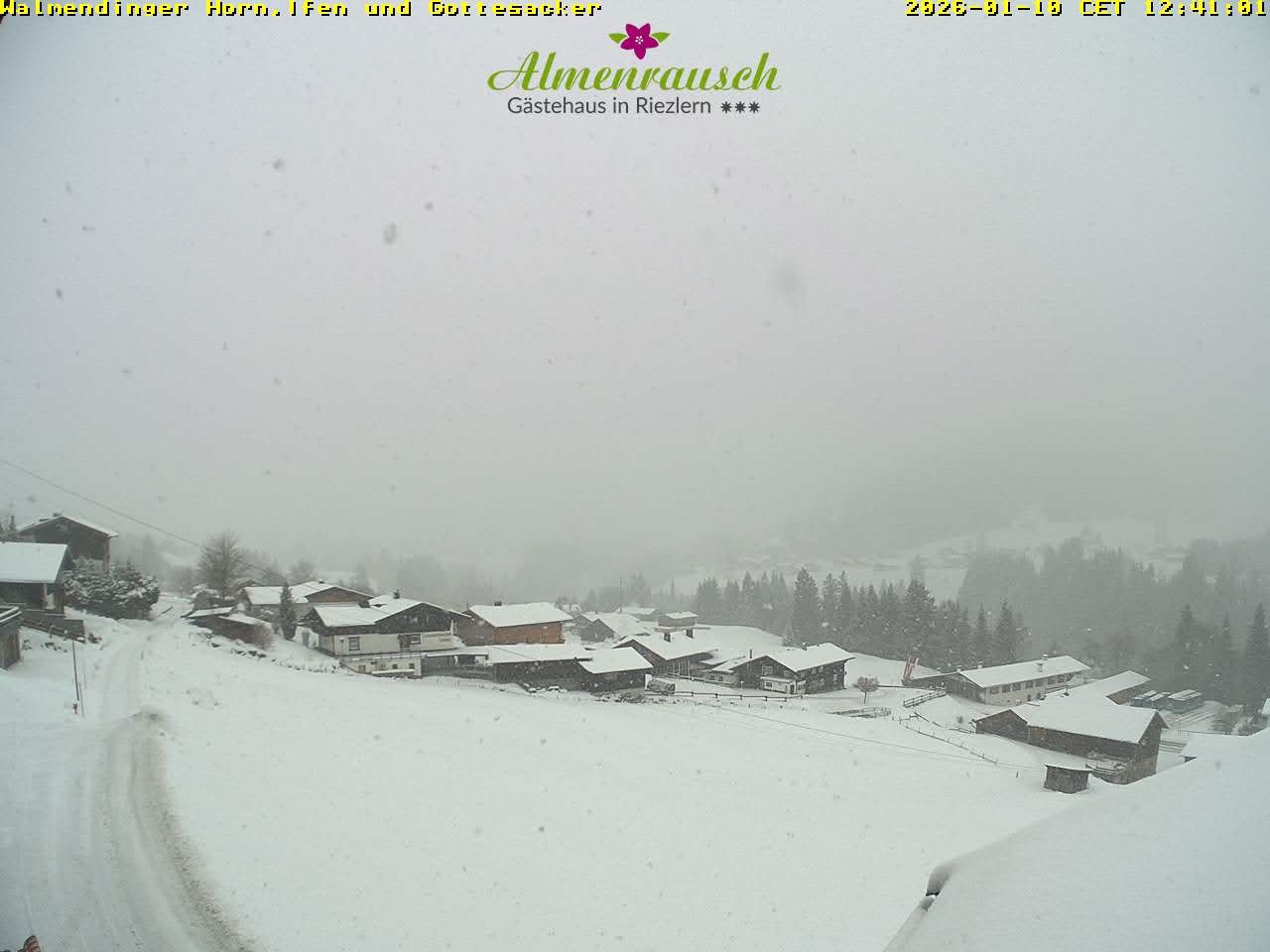 Archiv Foto Webcam Riezlern - Gästehaus Almenrausch