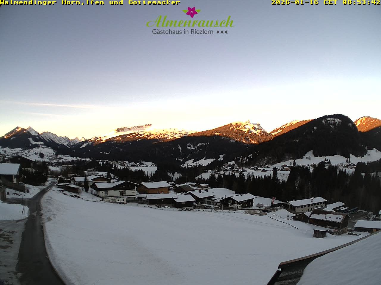 Archiv Foto Webcam Riezlern - Gästehaus Almenrausch