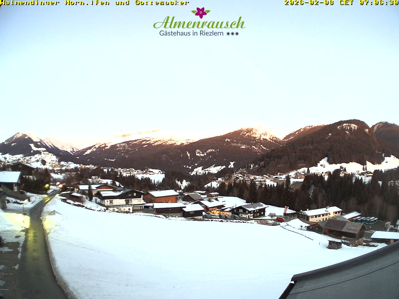 Archiv Foto Webcam Riezlern - Gästehaus Almenrausch