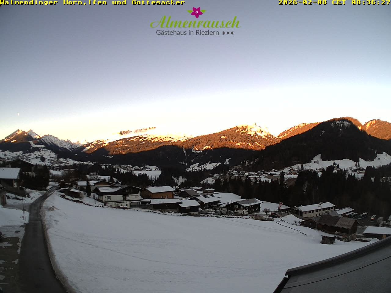 Archiv Foto Webcam Riezlern - Gästehaus Almenrausch