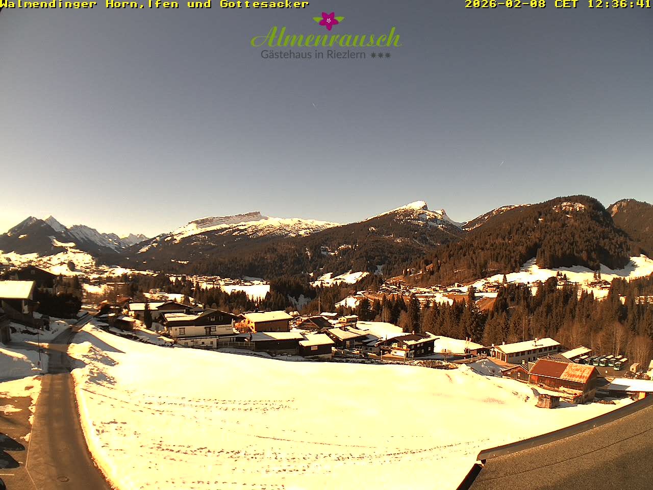 Archiv Foto Webcam Riezlern - Gästehaus Almenrausch