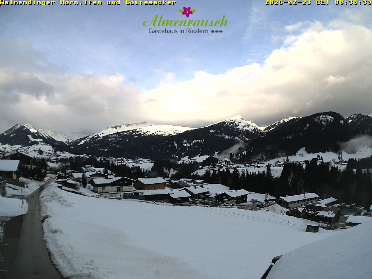 Archiv Foto Webcam Riezlern - Gästehaus Almenrausch