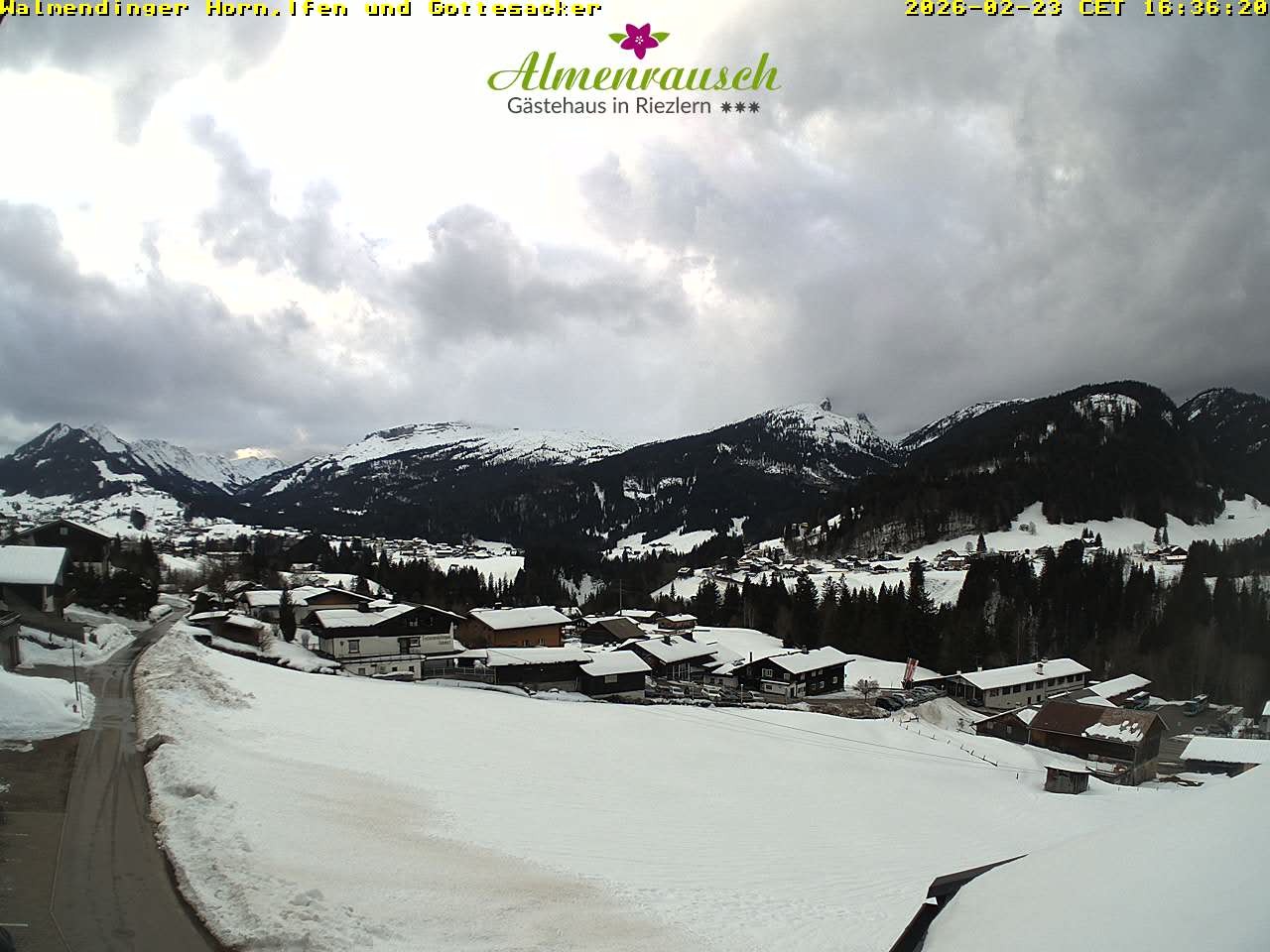 Archiv Foto Webcam Riezlern - Gästehaus Almenrausch