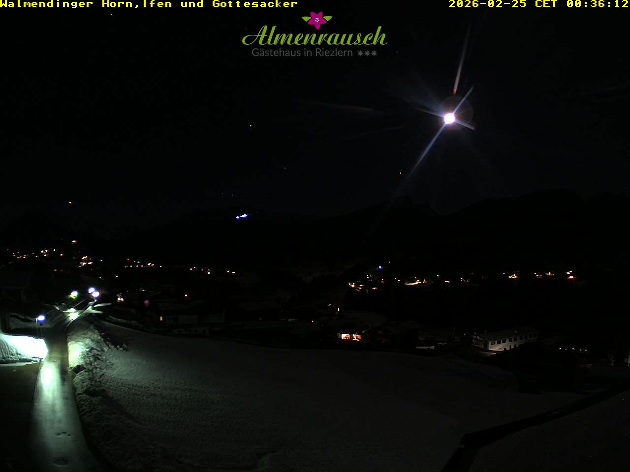 Archived image Webcam Guesthouse "Almenrausch"