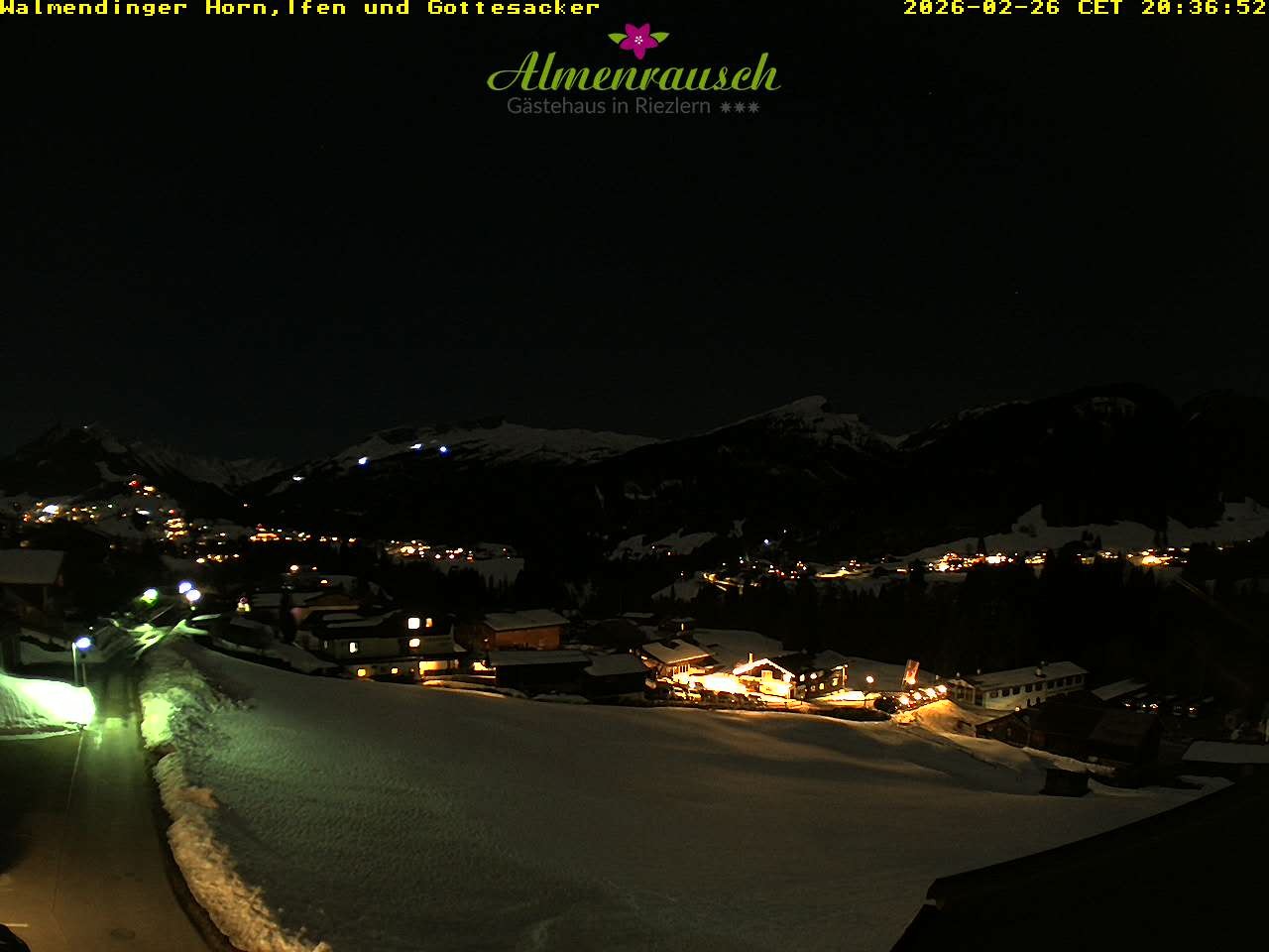 Archived image Webcam Guesthouse "Almenrausch"