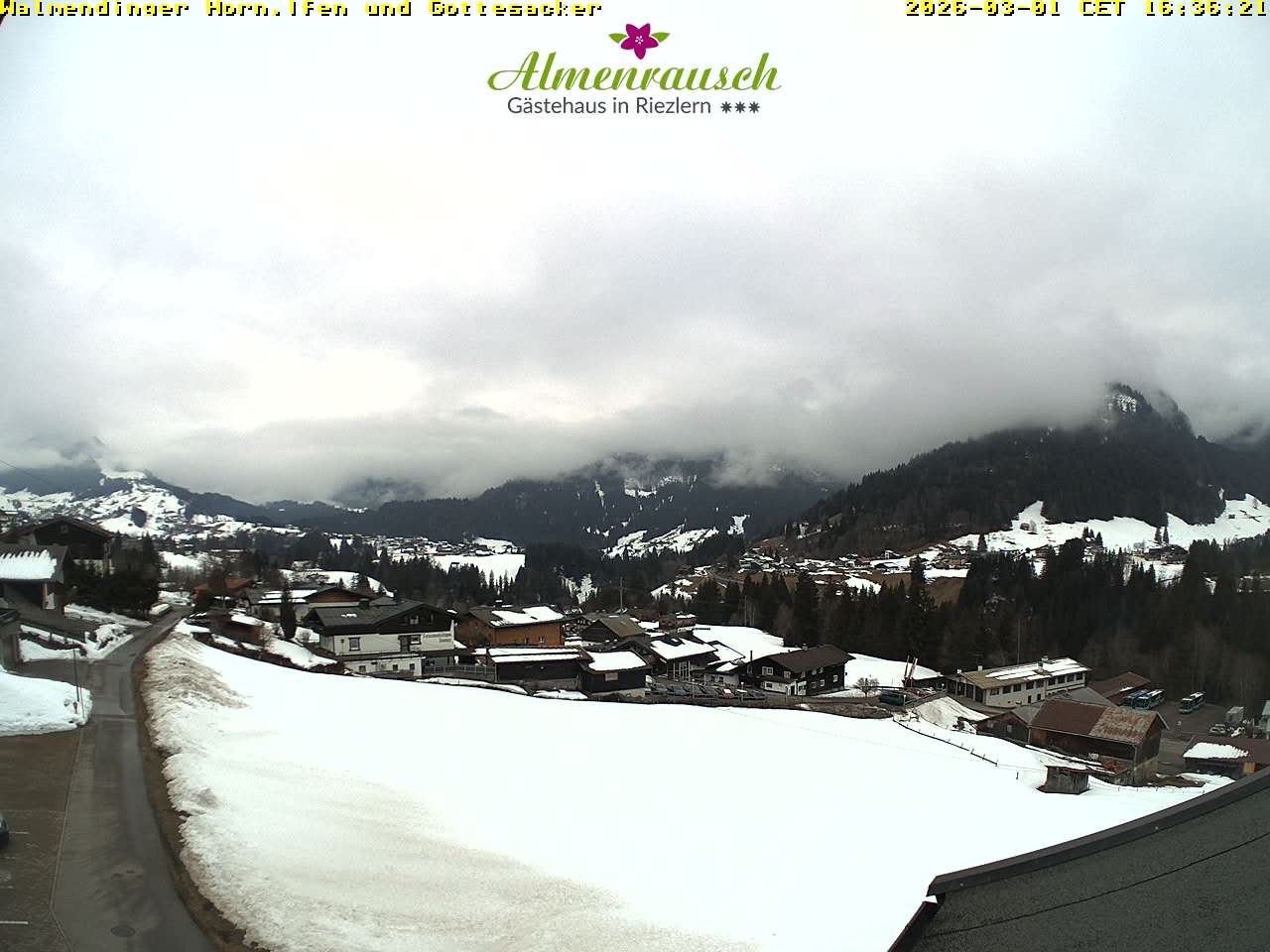 Archiv Foto Webcam Riezlern - Gästehaus Almenrausch