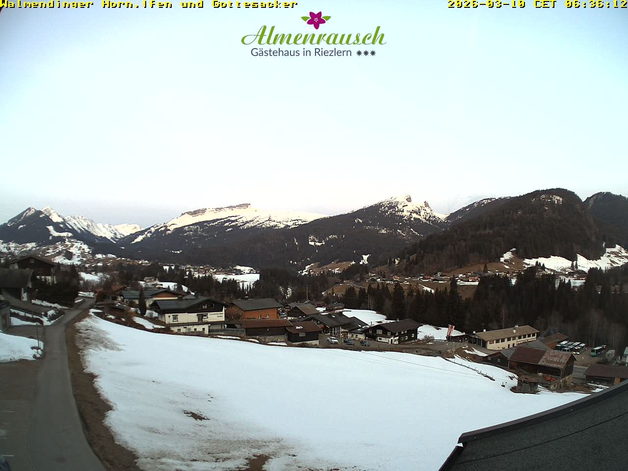 Archiv Foto Webcam Riezlern - Gästehaus Almenrausch