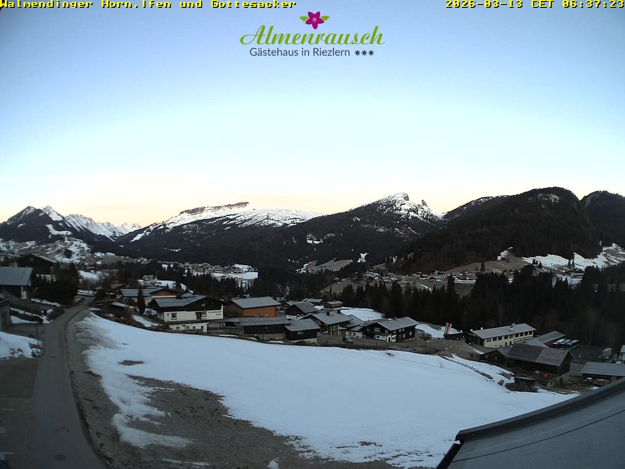 Archiv Foto Webcam Riezlern - Gästehaus Almenrausch