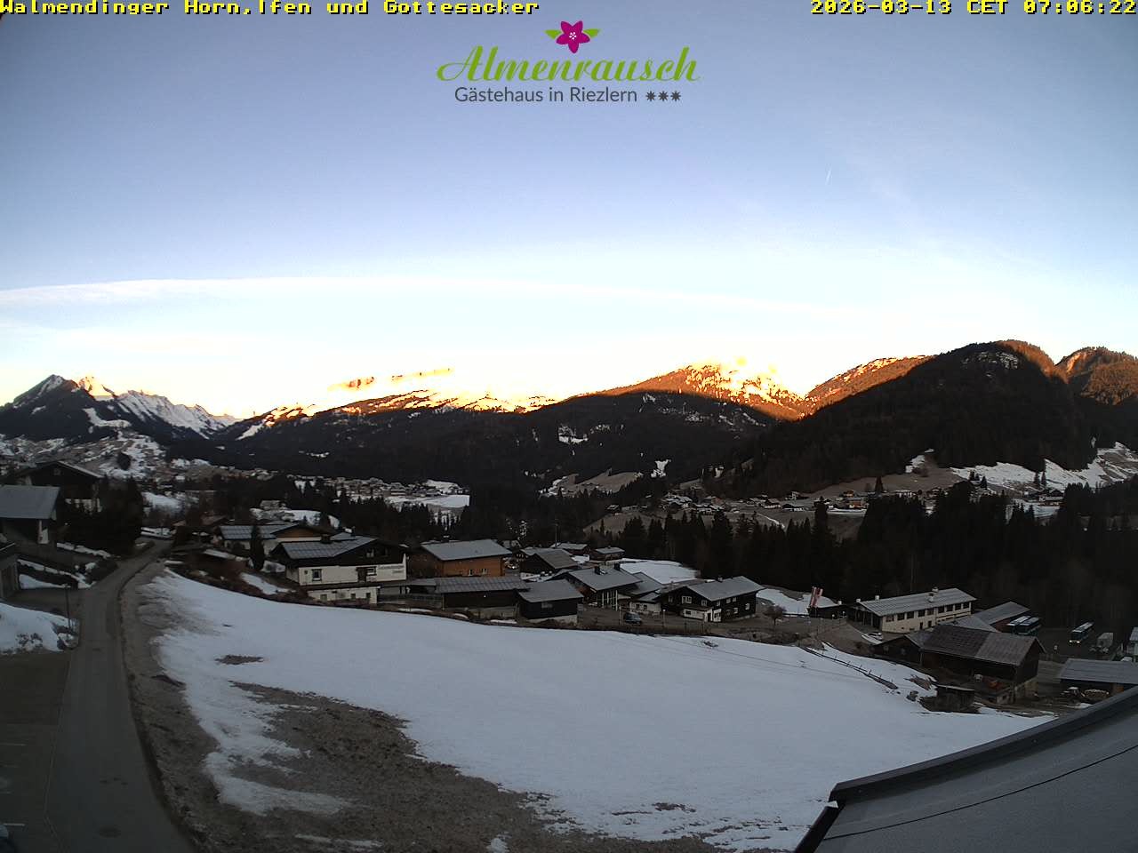 Archiv Foto Webcam Riezlern - Gästehaus Almenrausch