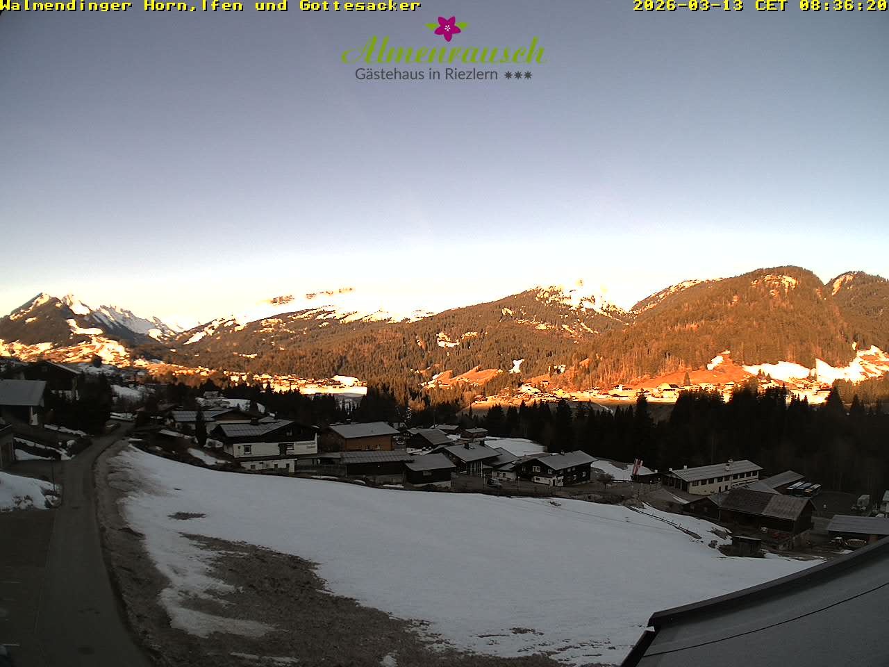 Archiv Foto Webcam Riezlern - Gästehaus Almenrausch