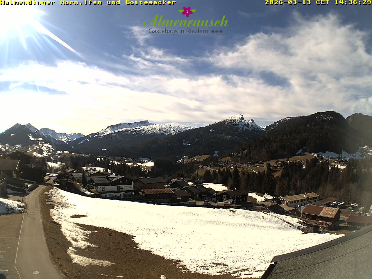 Archived image Webcam Guesthouse "Almenrausch"