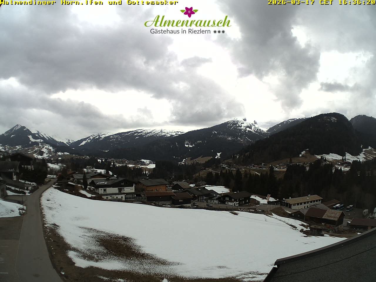 Archiv Foto Webcam Riezlern - Gästehaus Almenrausch