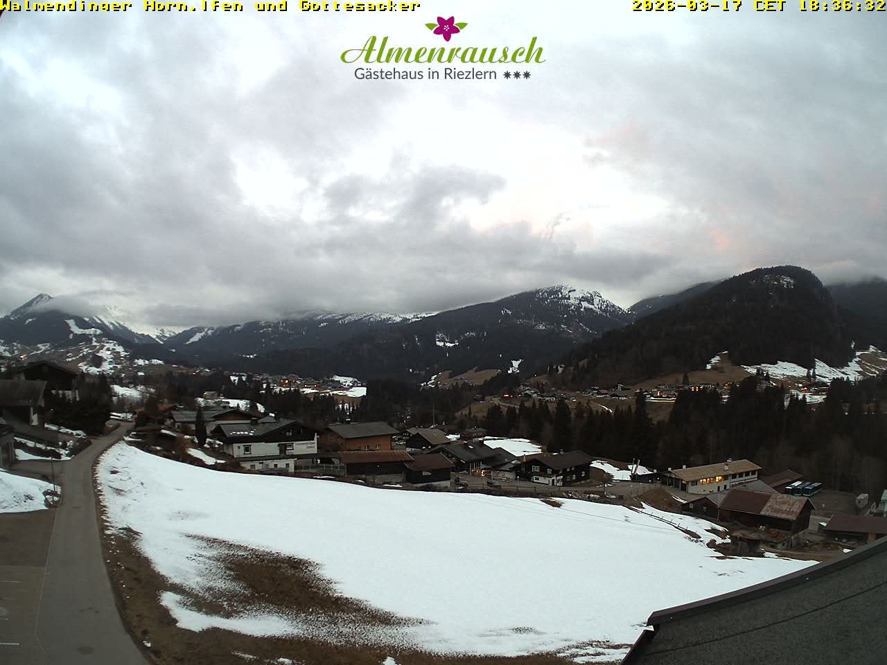 Archiv Foto Webcam Riezlern - Gästehaus Almenrausch