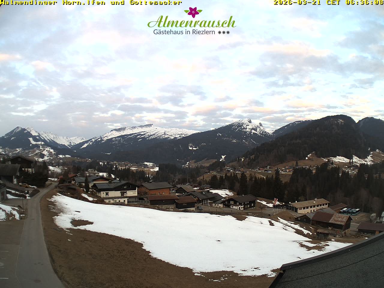 Archiv Foto Webcam Riezlern - Gästehaus Almenrausch