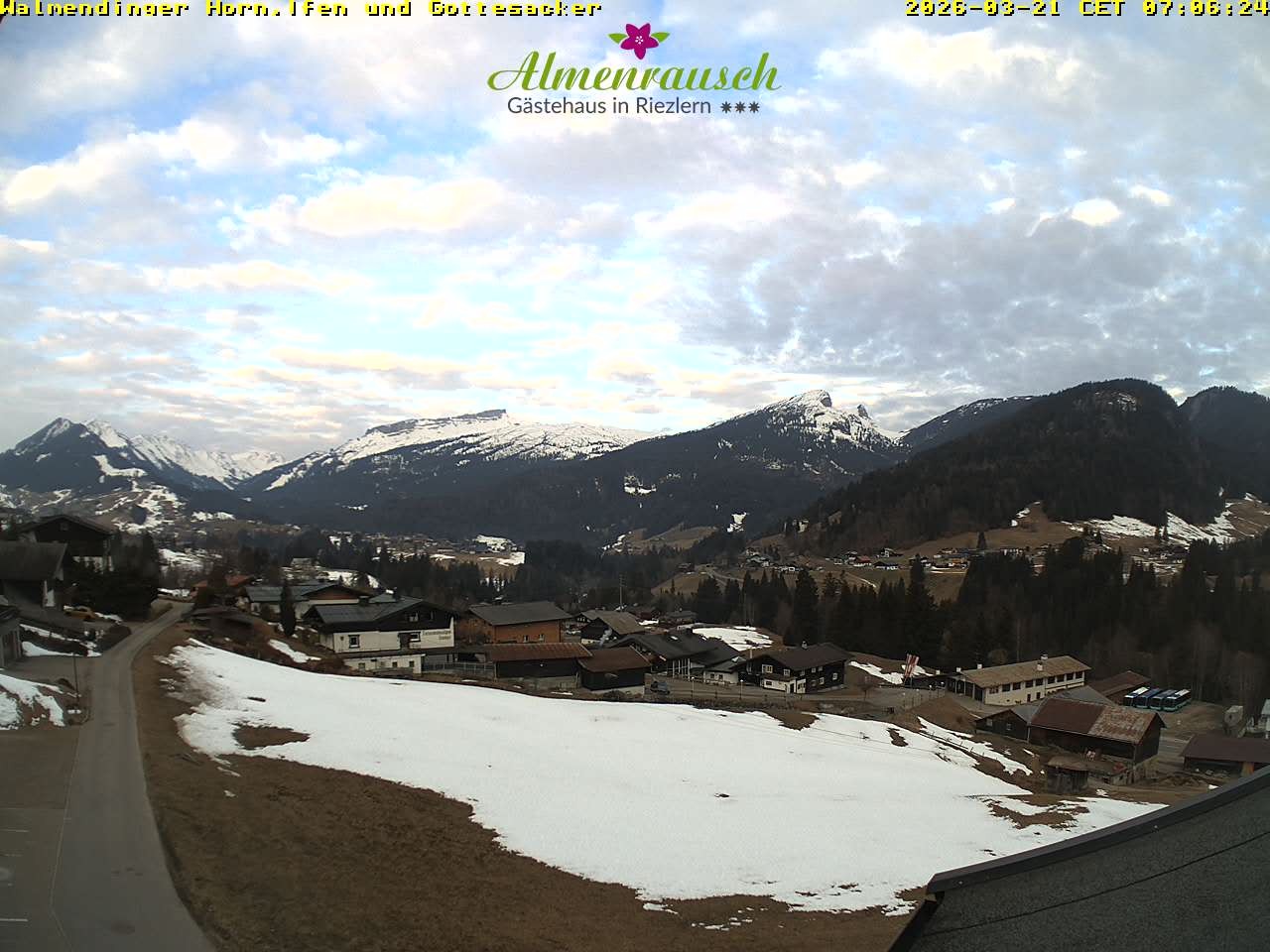 Archiv Foto Webcam Riezlern - Gästehaus Almenrausch