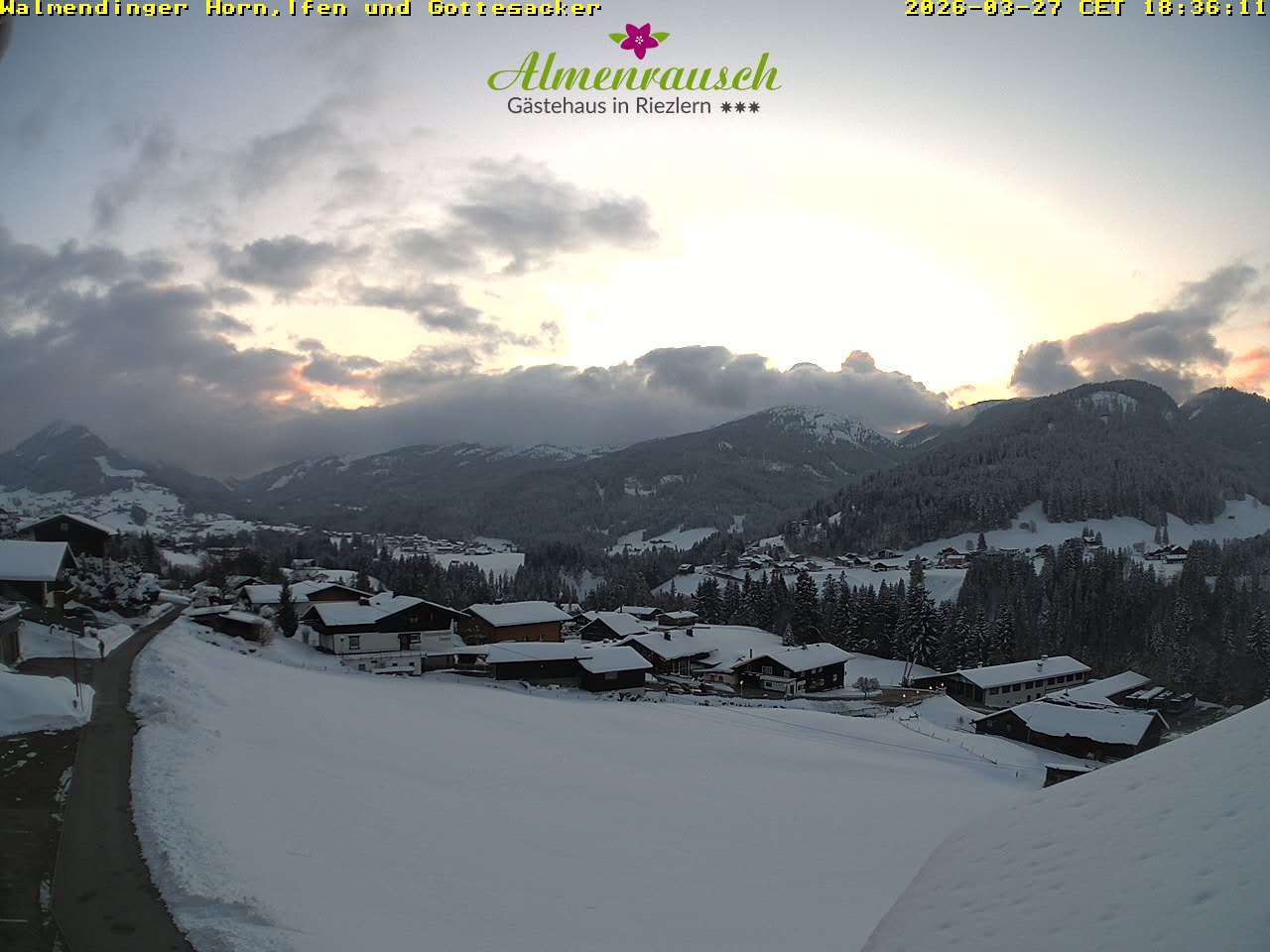 Archiv Foto Webcam Riezlern - Gästehaus Almenrausch