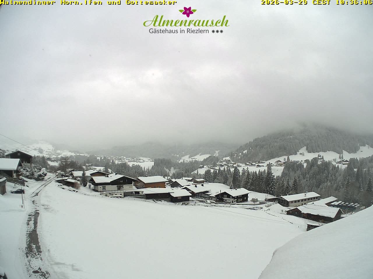 Archived image Webcam Guesthouse "Almenrausch"