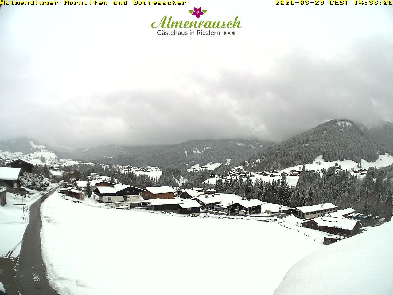 Archived image Webcam Guesthouse "Almenrausch"