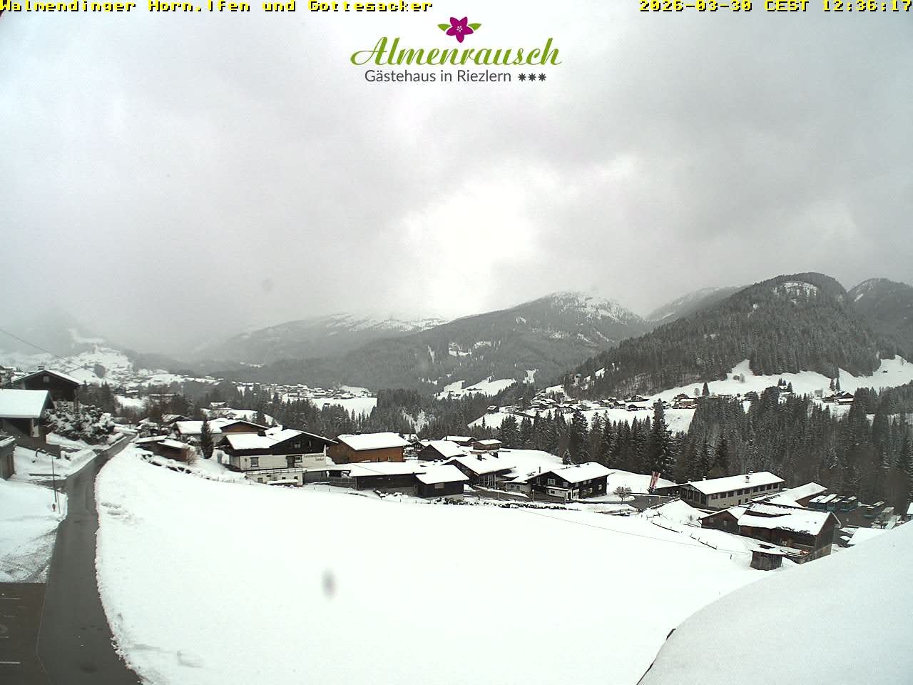 Archived image Webcam Guesthouse "Almenrausch"