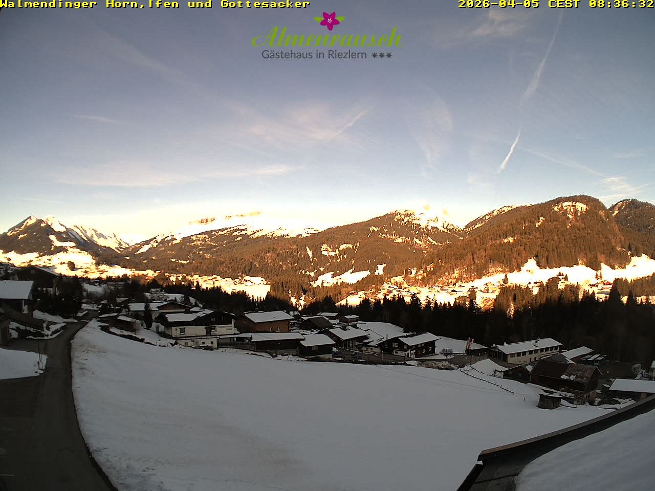 Archiv Foto Webcam Riezlern - Gästehaus Almenrausch