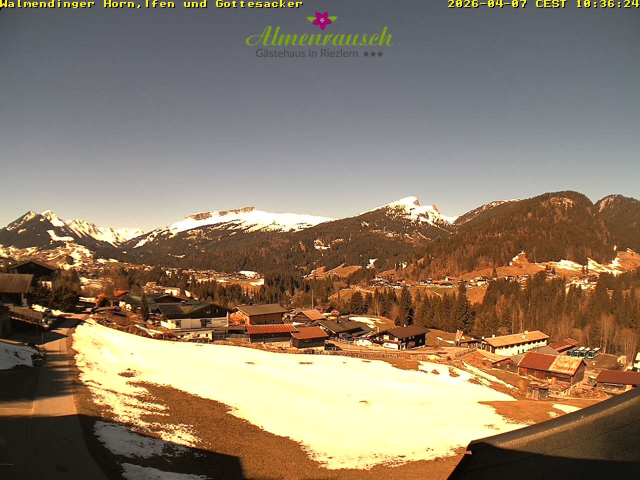 Archiv Foto Webcam Riezlern - Gästehaus Almenrausch