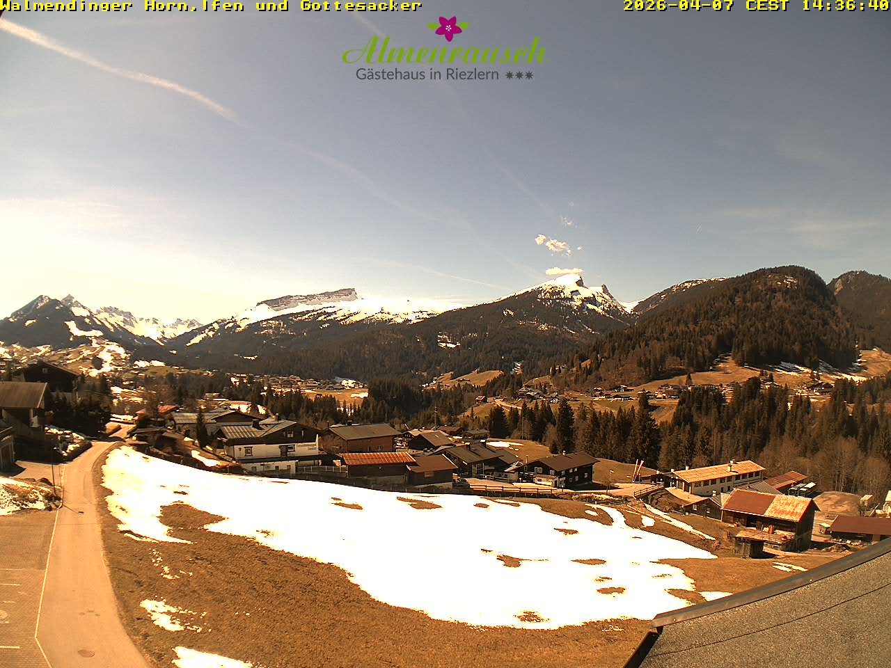 Archiv Foto Webcam Riezlern - Gästehaus Almenrausch