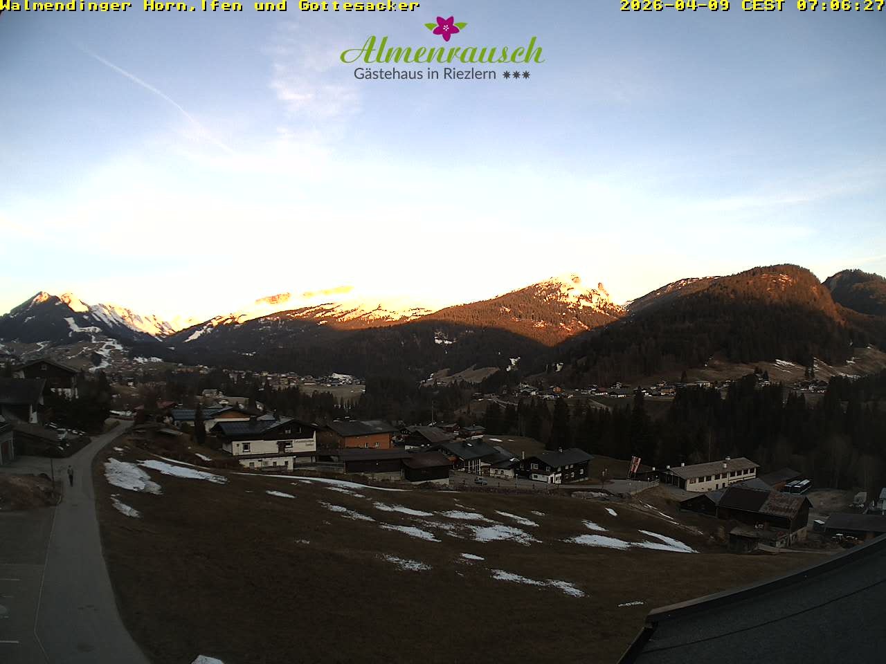 Archiv Foto Webcam Riezlern - Gästehaus Almenrausch