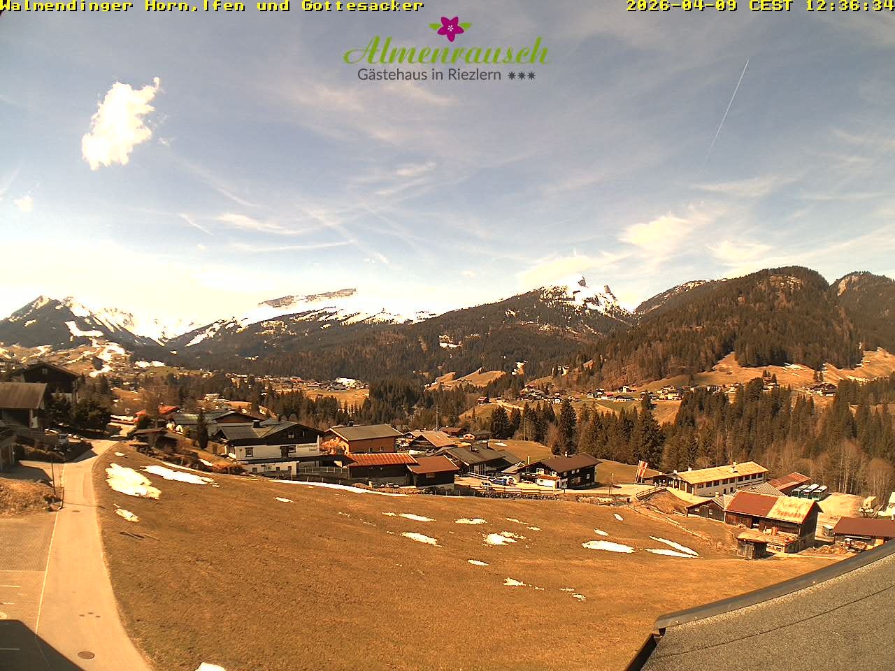 Archived image Webcam Guesthouse "Almenrausch"