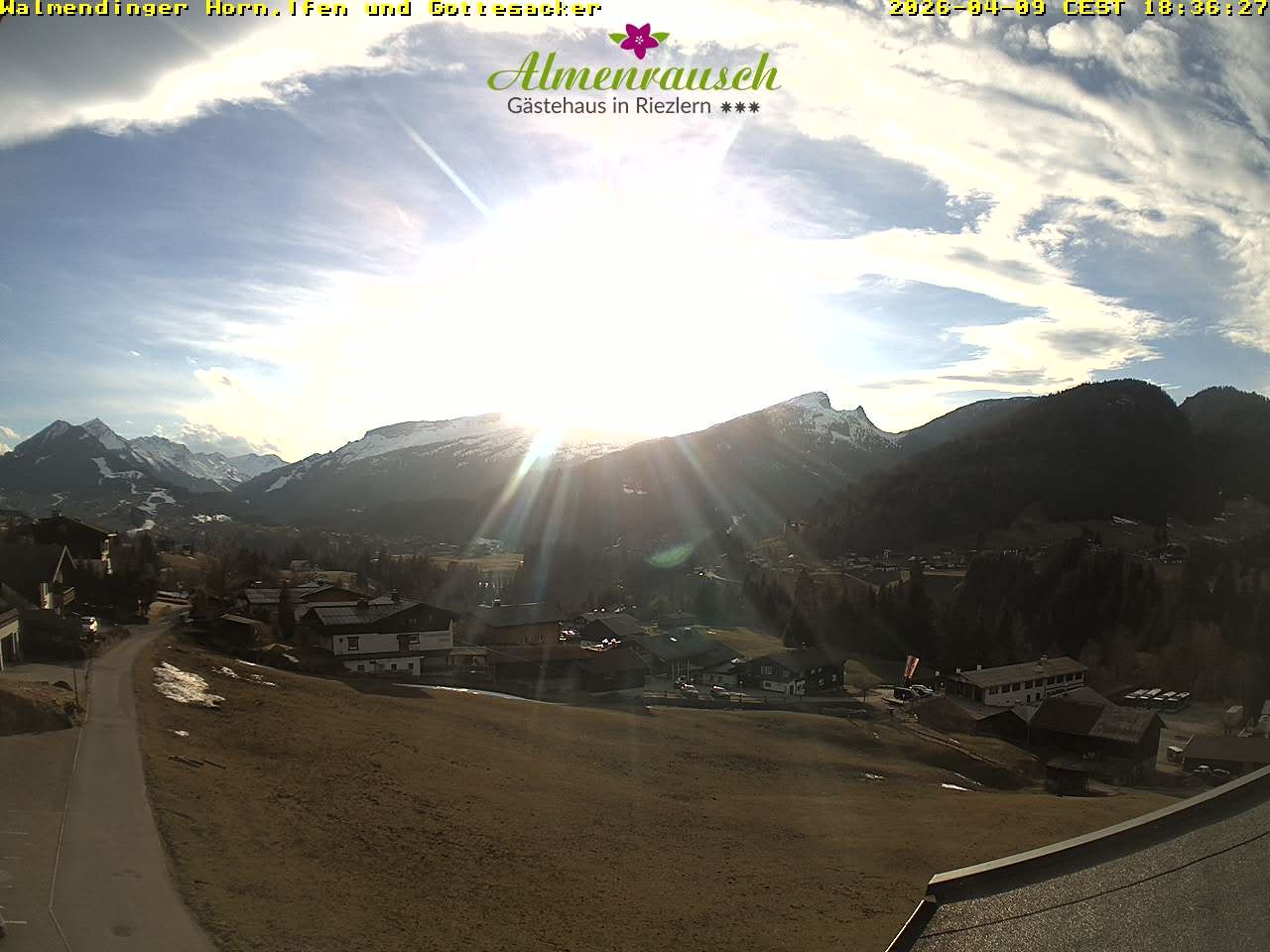 Archiv Foto Webcam Riezlern - Gästehaus Almenrausch