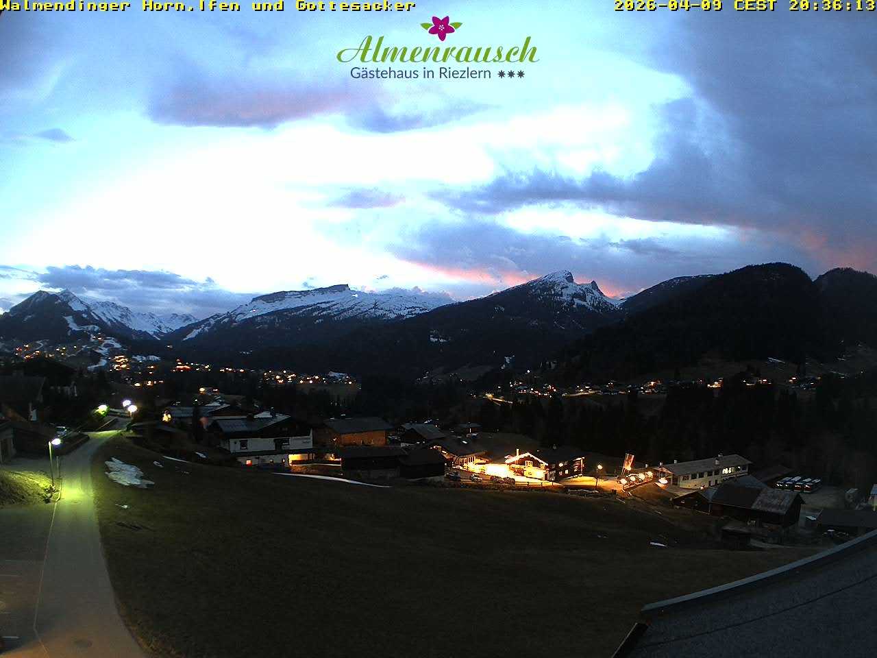 Archiv Foto Webcam Riezlern - Gästehaus Almenrausch