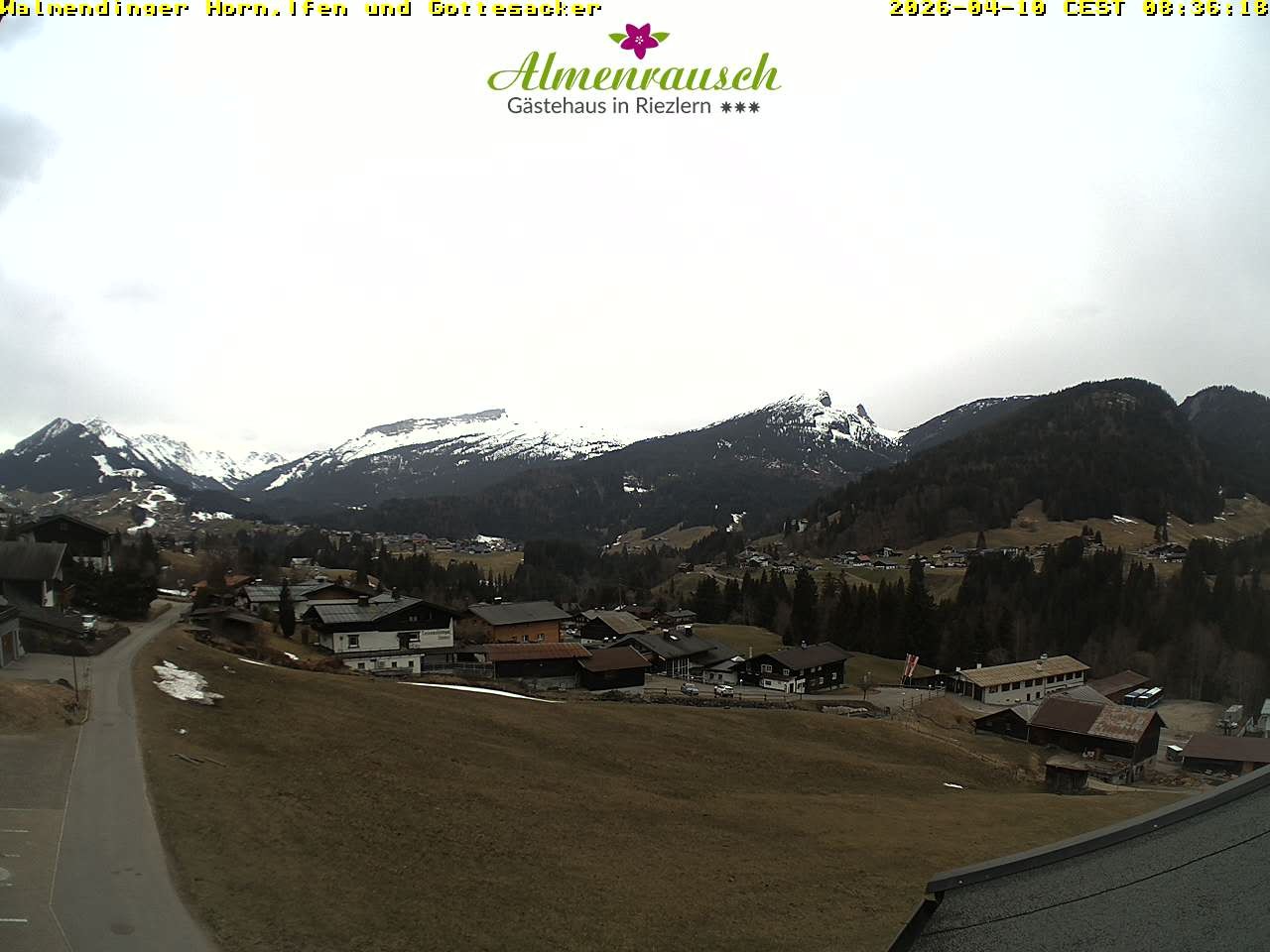 Archived image Webcam Guesthouse "Almenrausch"