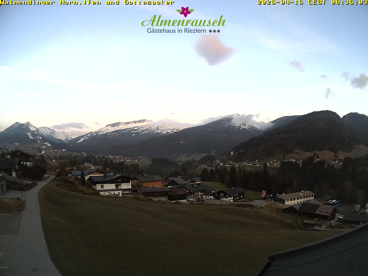 Archiv Foto Webcam Riezlern - Gästehaus Almenrausch