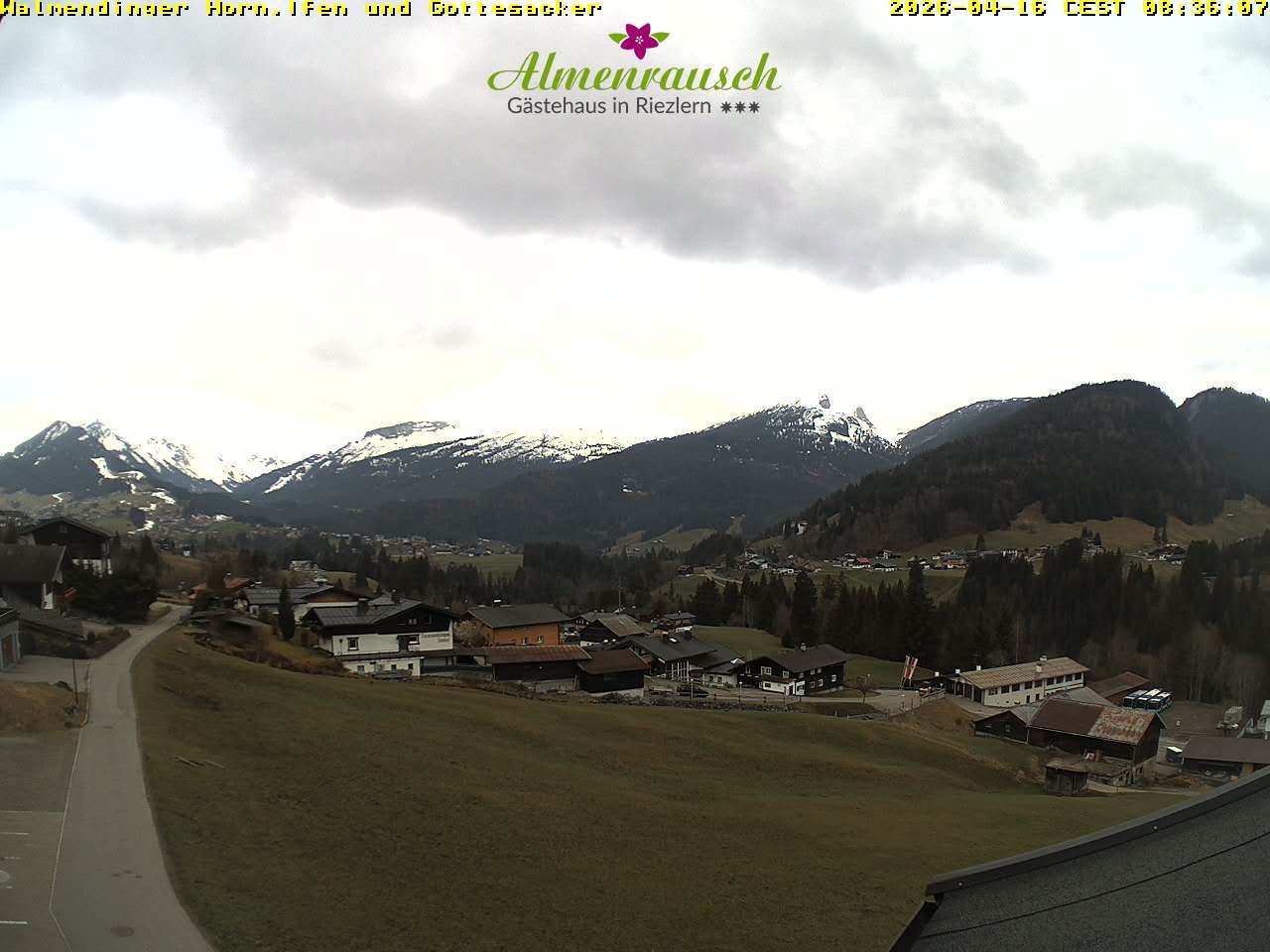 Archiv Foto Webcam Riezlern - Gästehaus Almenrausch