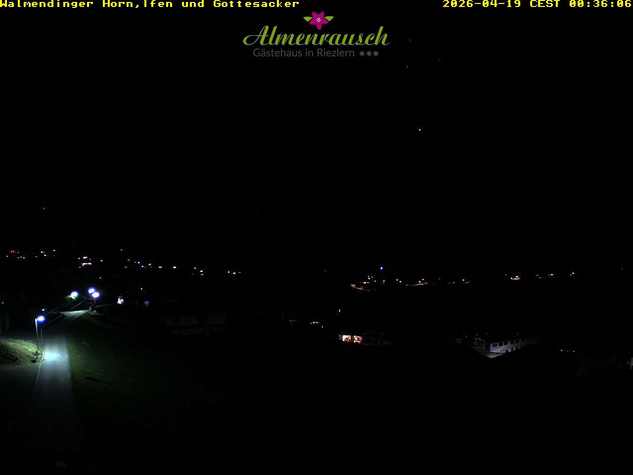 Archived image Webcam Guesthouse "Almenrausch"
