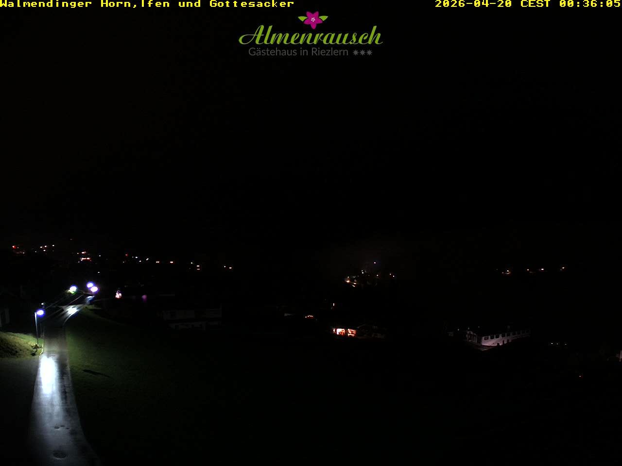 Archived image Webcam Guesthouse "Almenrausch"