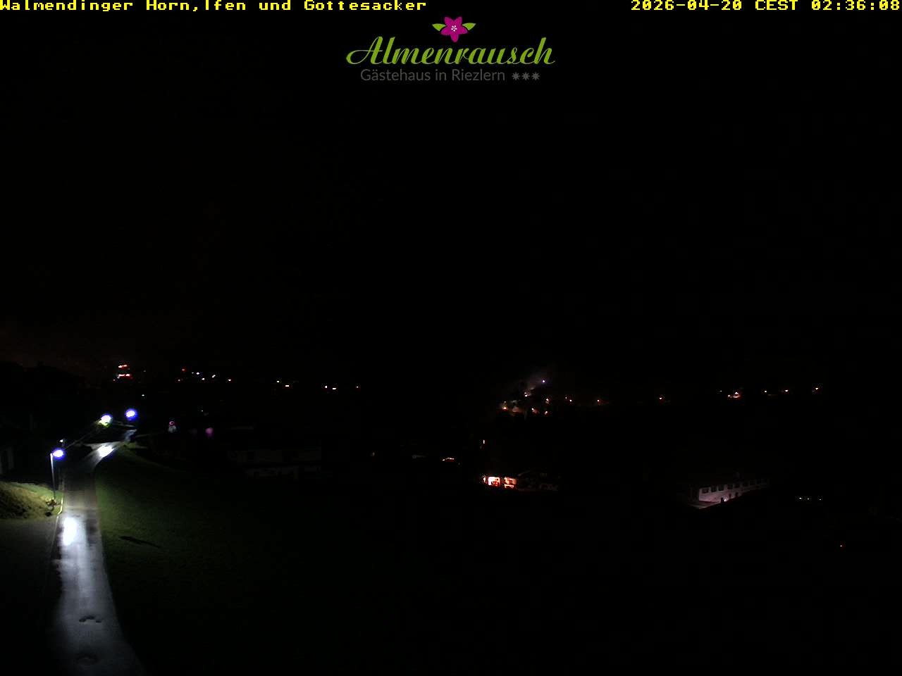 Archived image Webcam Guesthouse "Almenrausch"
