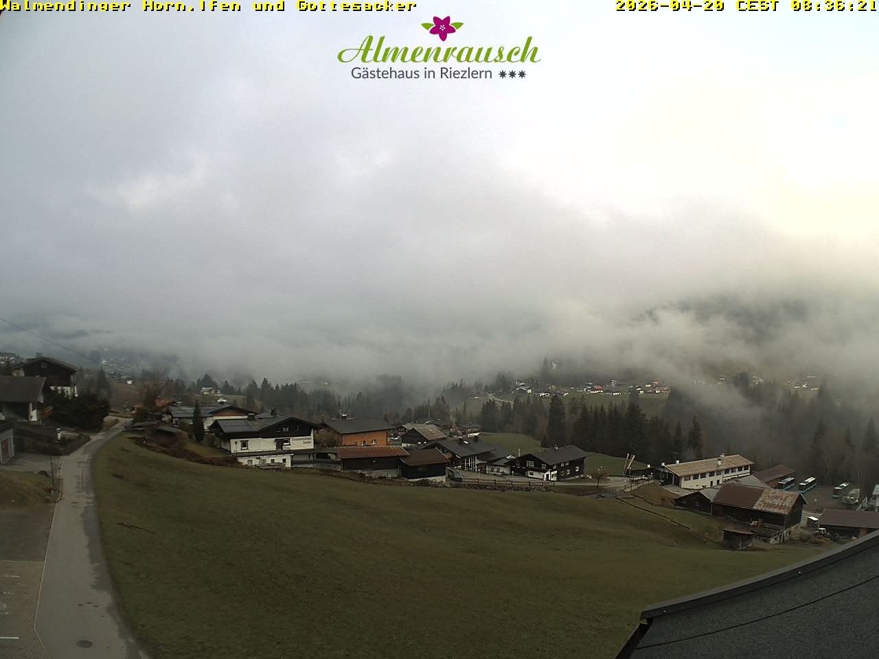 Archived image Webcam Guesthouse "Almenrausch"