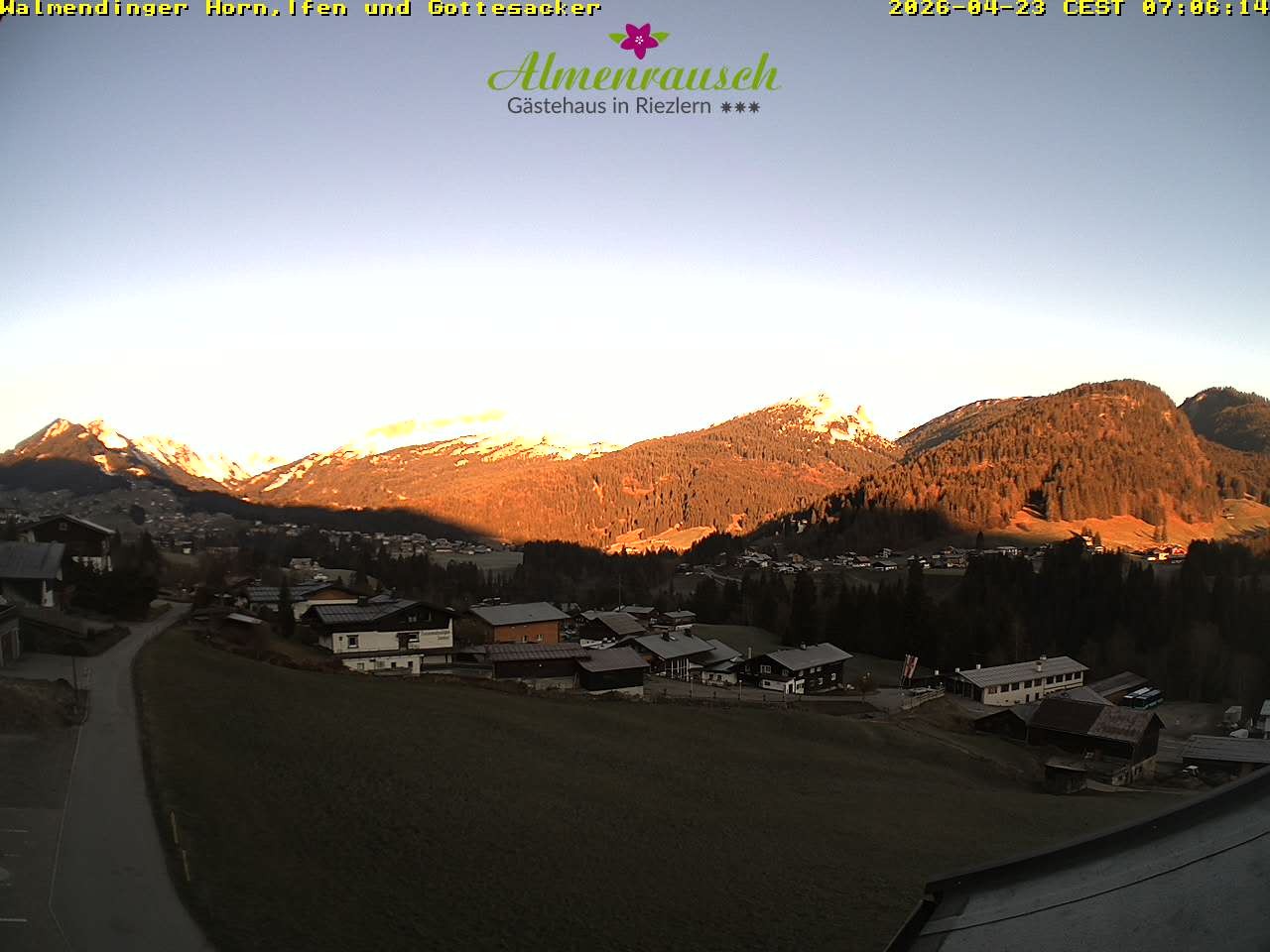 Archiv Foto Webcam Riezlern - Gästehaus Almenrausch
