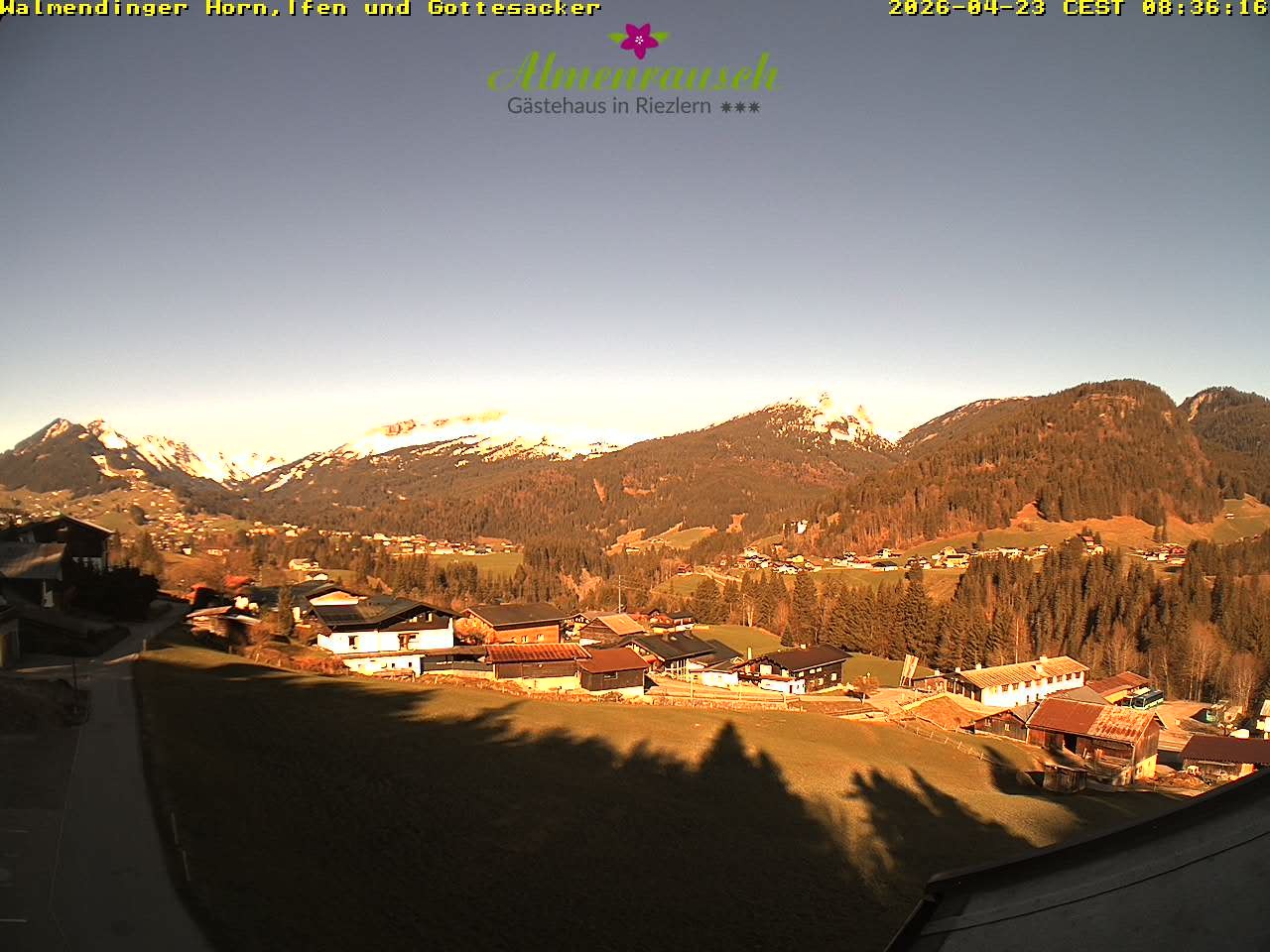 Archiv Foto Webcam Riezlern - Gästehaus Almenrausch