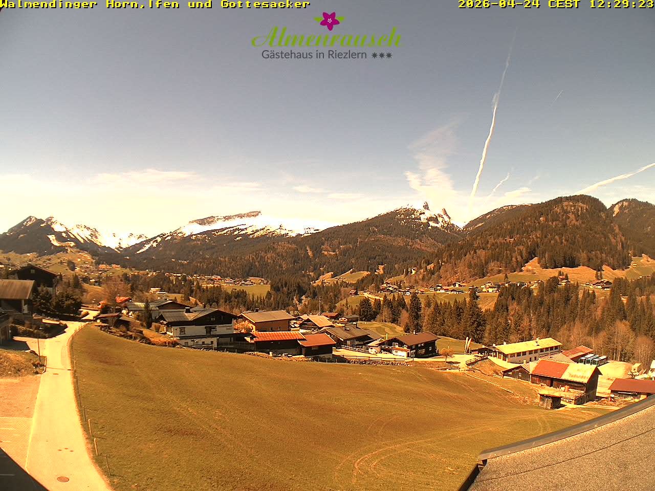 Archiv Foto Webcam Riezlern - Gästehaus Almenrausch