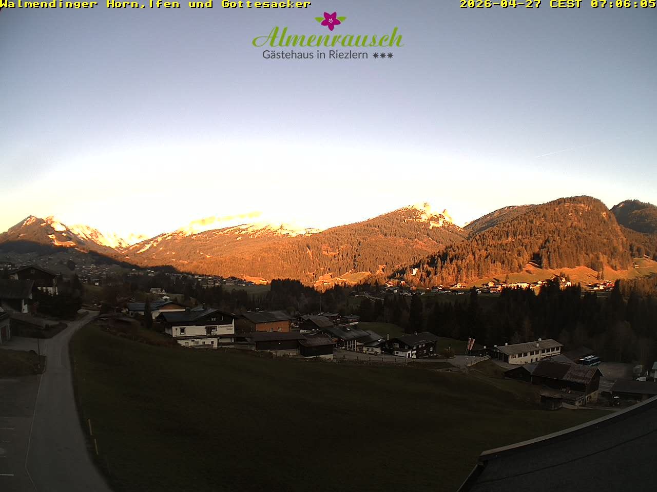 Archiv Foto Webcam Riezlern - Gästehaus Almenrausch