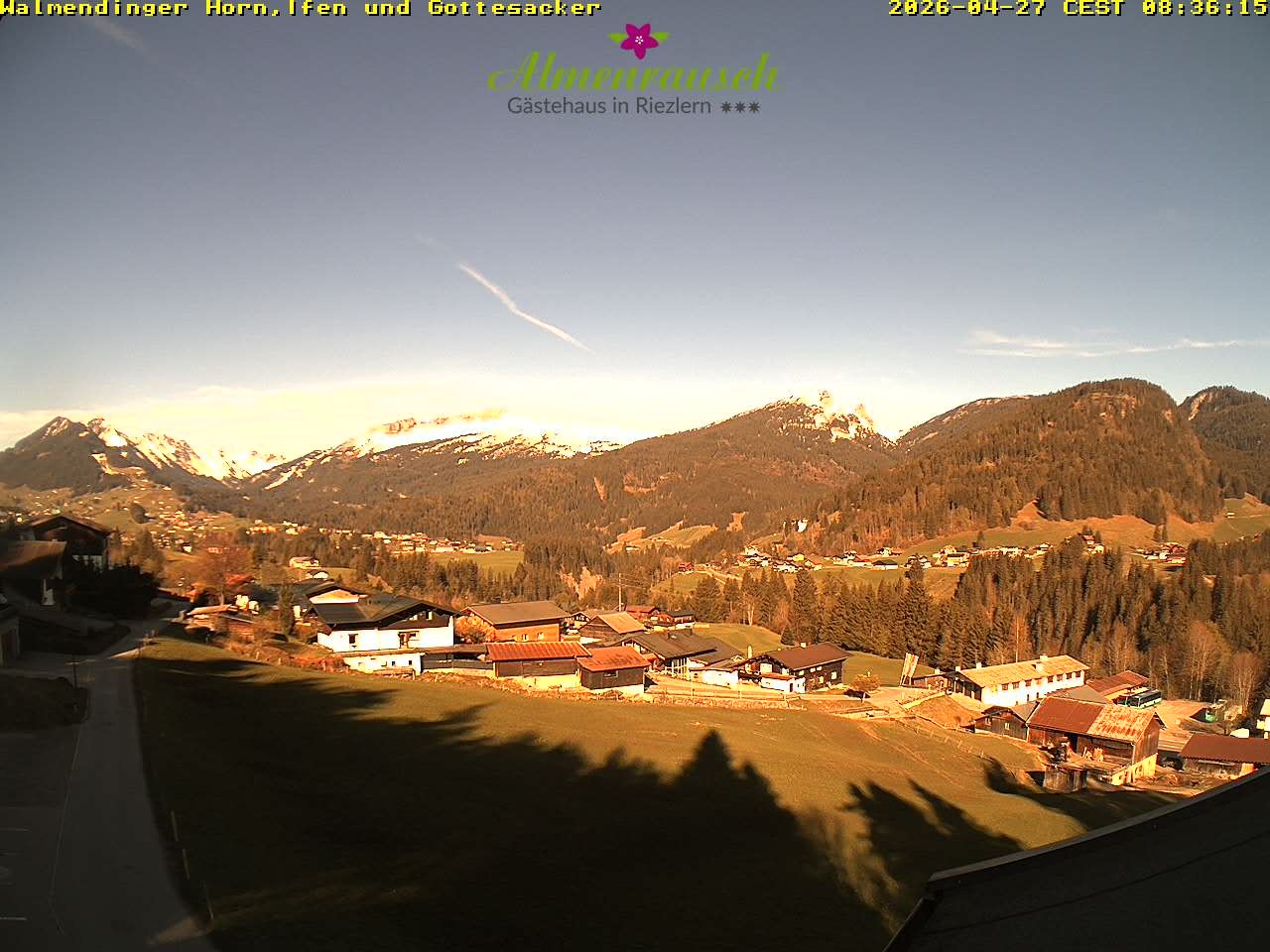 Archiv Foto Webcam Riezlern - Gästehaus Almenrausch