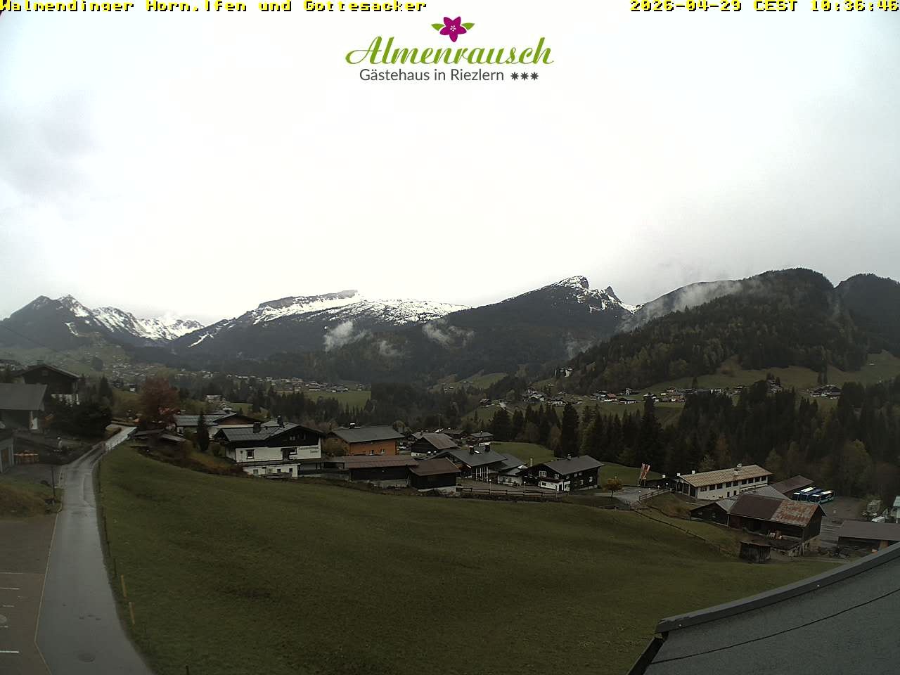 Archiv Foto Webcam Riezlern - Gästehaus Almenrausch