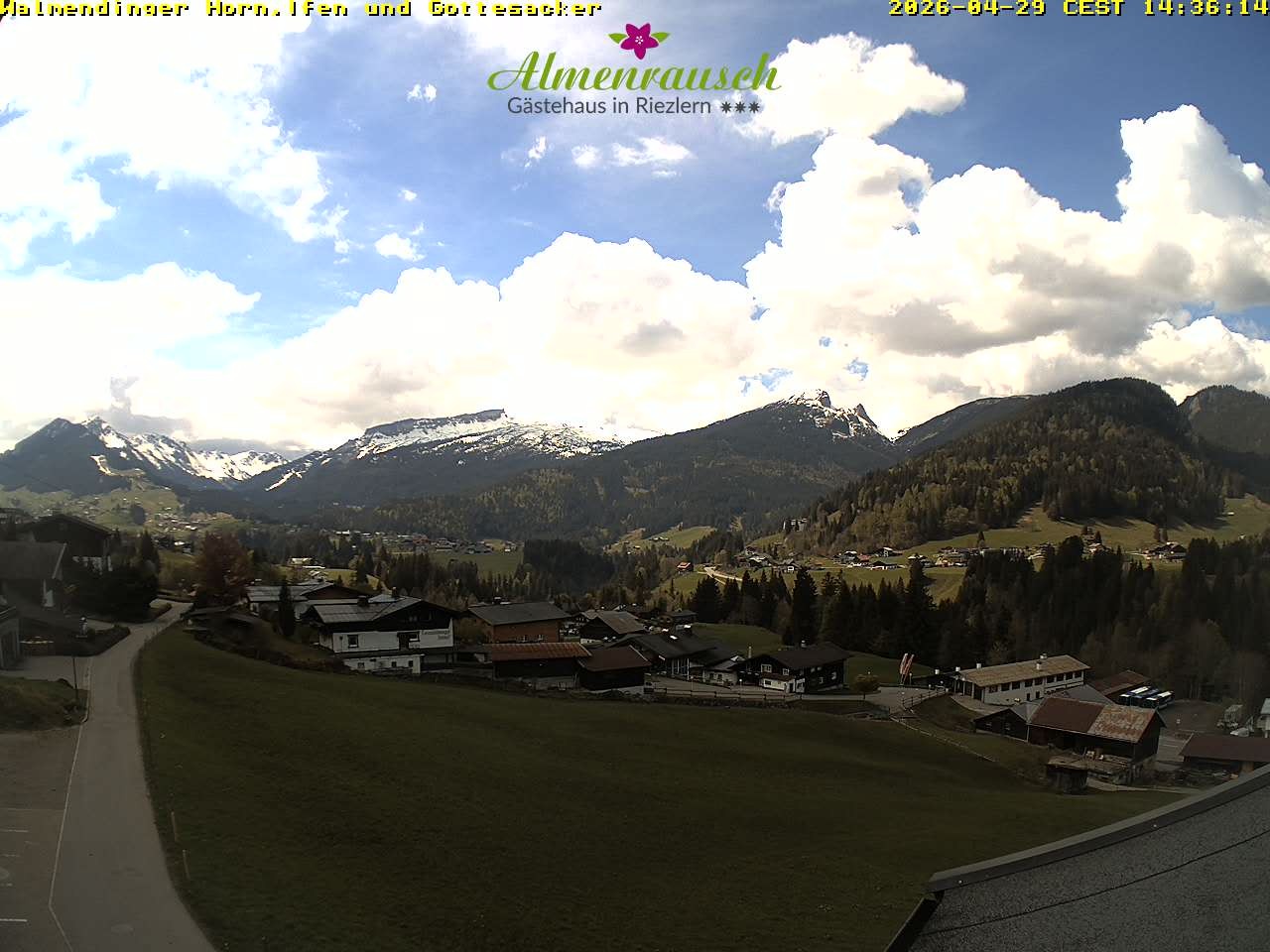 Archiv Foto Webcam Riezlern - Gästehaus Almenrausch