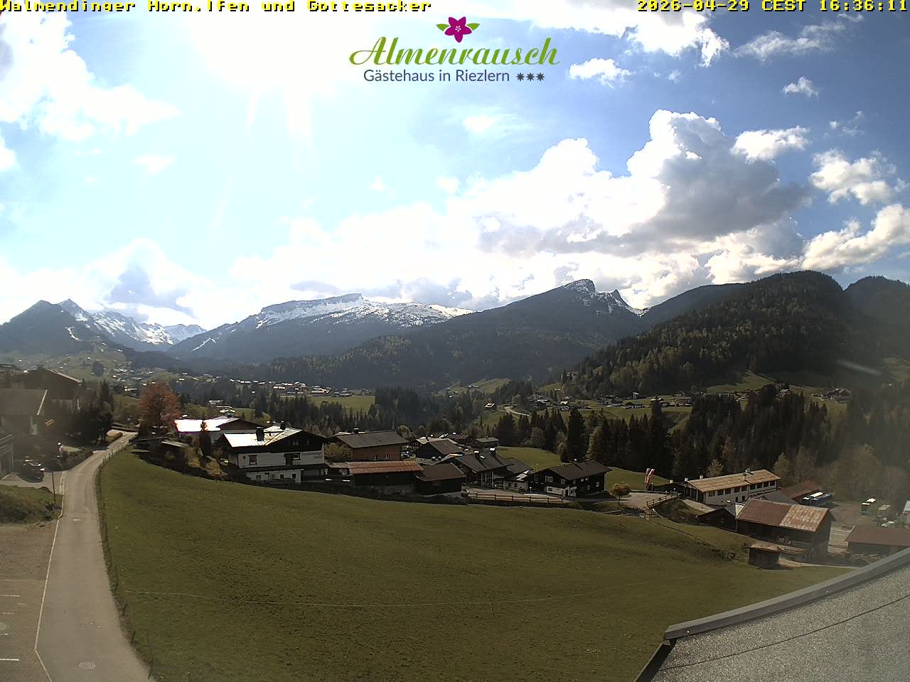 Archiv Foto Webcam Riezlern - Gästehaus Almenrausch