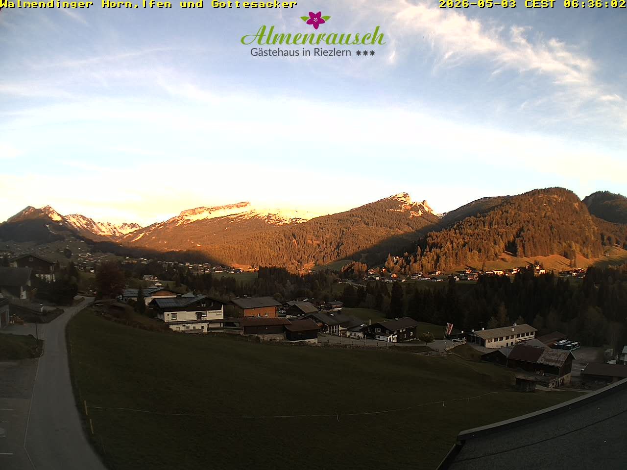 Archived image Webcam Guesthouse "Almenrausch"