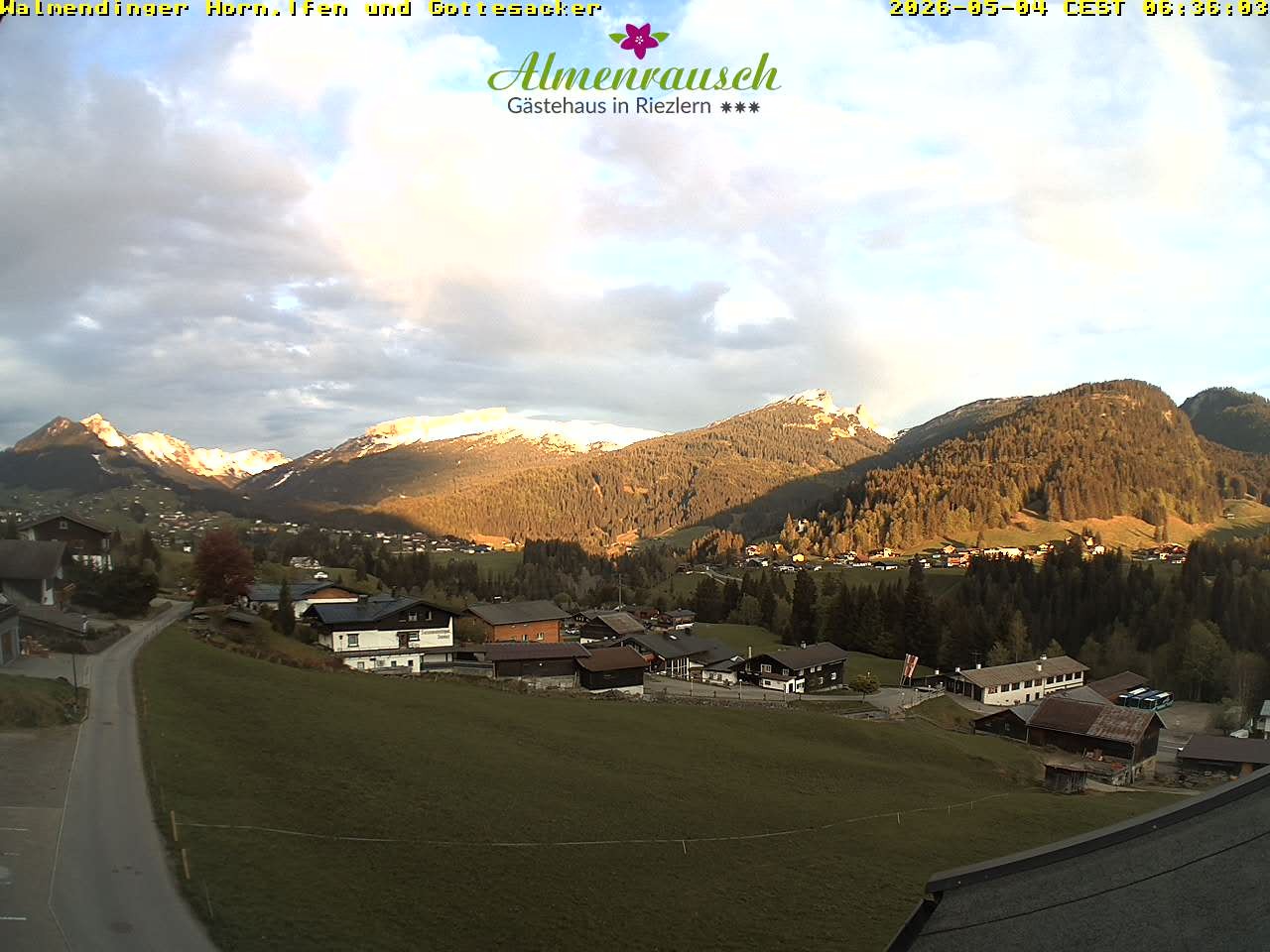 Archiv Foto Webcam Riezlern - Gästehaus Almenrausch